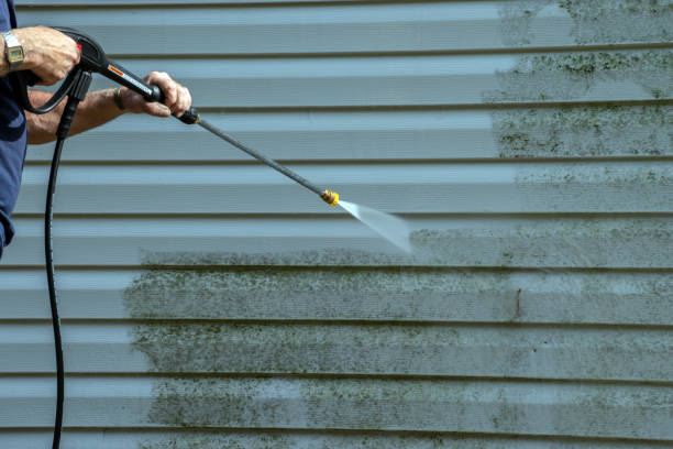 Why Choose Our Certified Pressure Washing Experts for Your Project Needs in Greenup, IL?